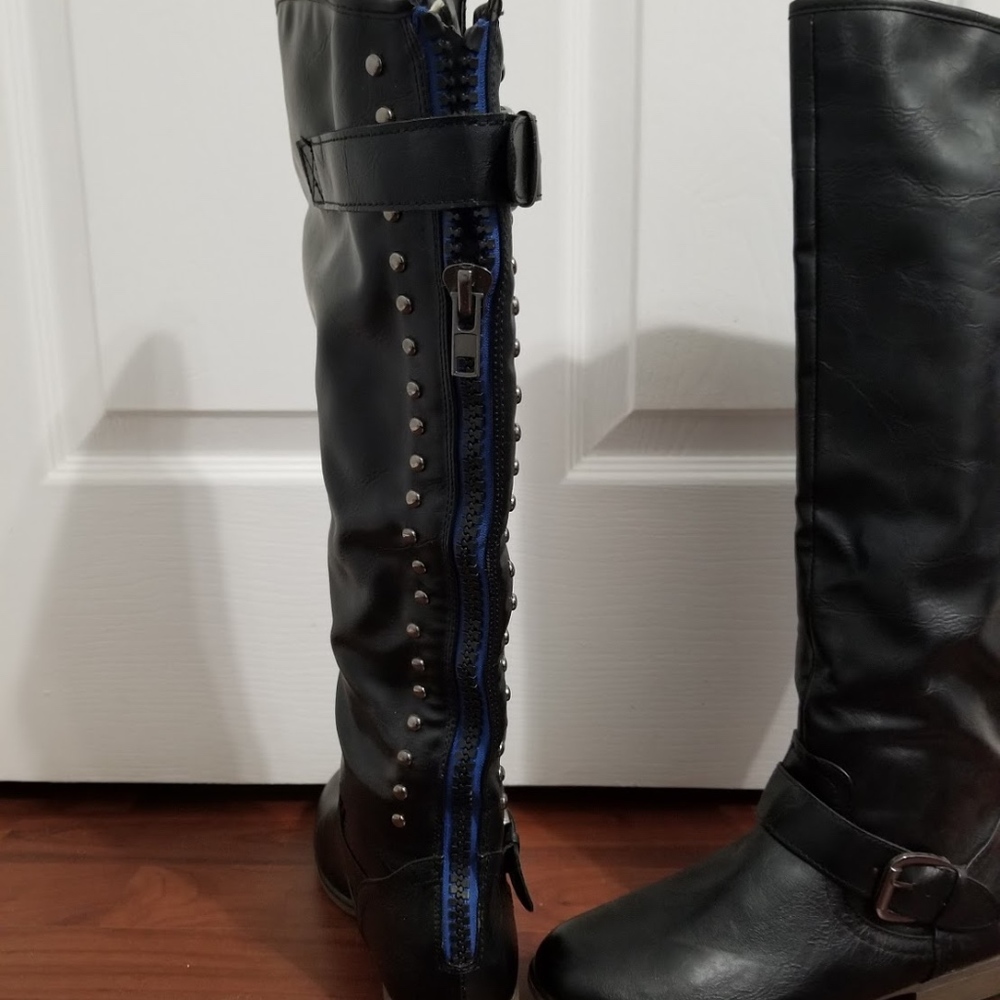 Contrast Color Rear Zipper Mid Calf Boot-2 For $45 - Picture 3 of 5